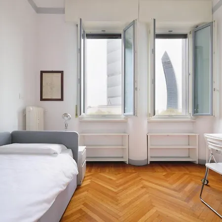 Apartment Joivy Deluxe Flat Near City Centre Milan