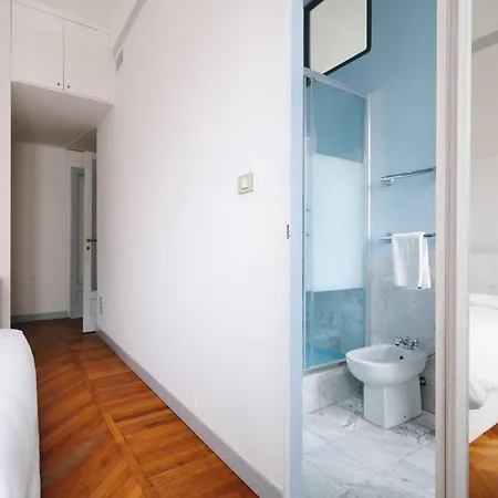 Joivy Deluxe Flat Near City Centre * Milan