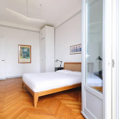 Joivy Deluxe Flat Near City Centre Apartment Milan