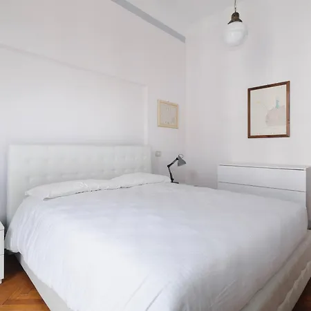 Joivy Deluxe Flat Near City Centre Apartment *