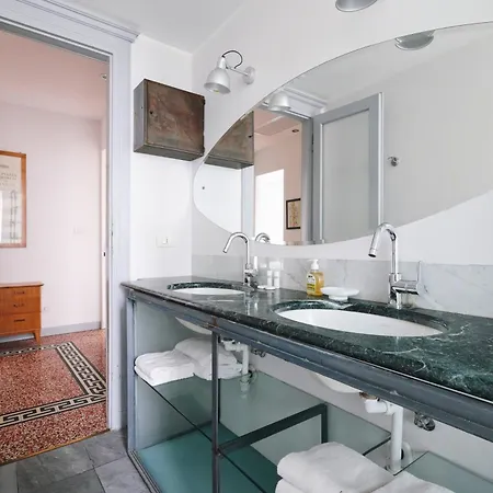 Joivy Deluxe Flat Near City Centre Apartment Milan